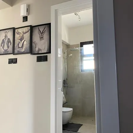 Faros Sea View Apartamento Paphos