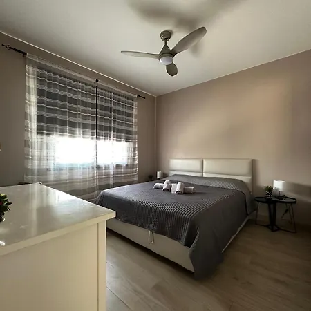 Faros Sea View Apartamento Paphos